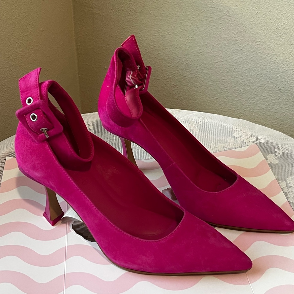 Gianni Bini Elegant Pink Women's Heels